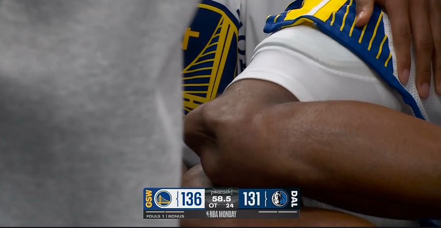 穆迪伤情像极了利文斯顿 后者膝盖脱臼+四根韧带断了三根