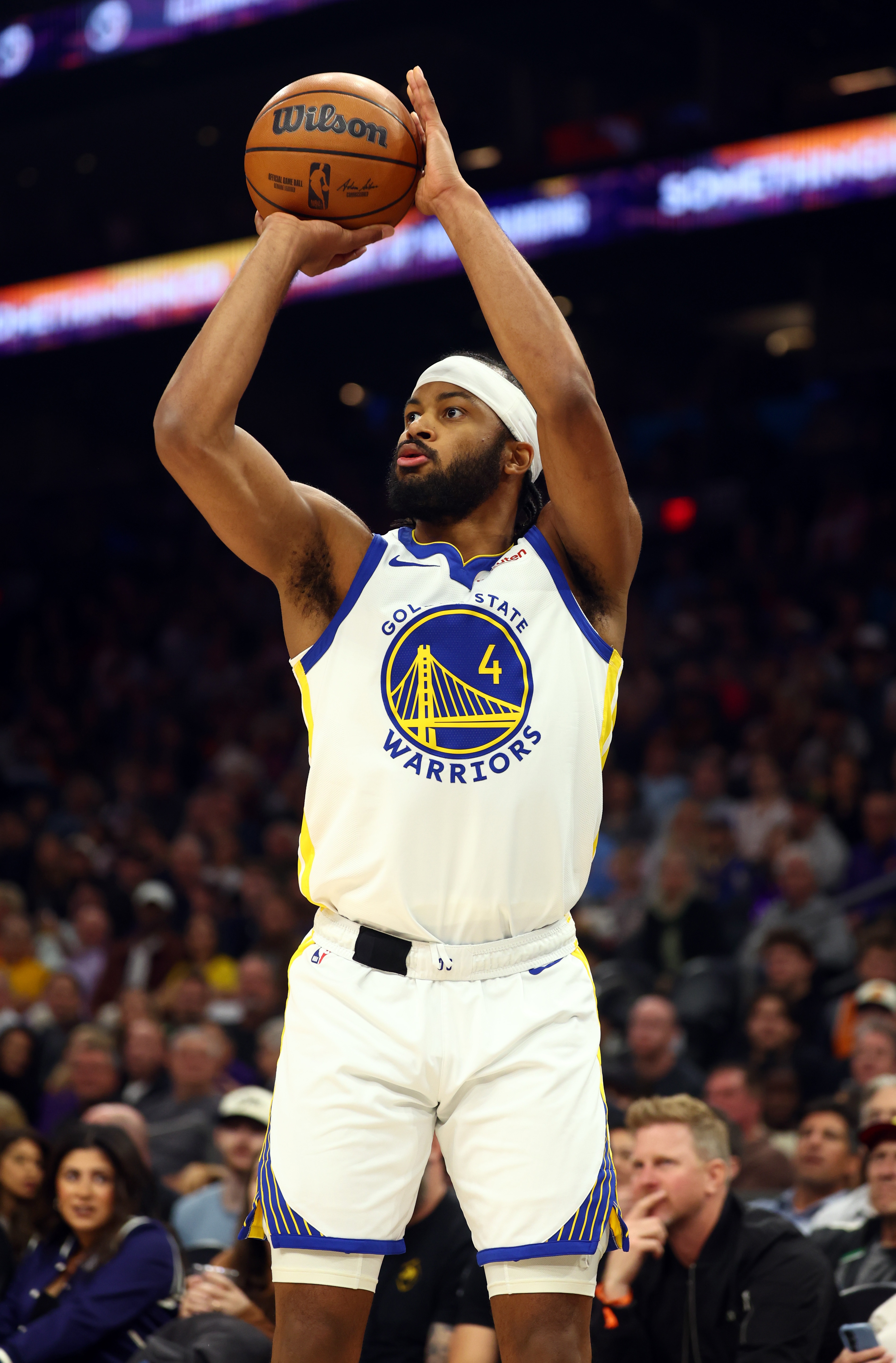 [推荐]为你祈祷穆迪复出砍下23分3板3助3断2帽 加时膝盖重伤离场(图1)