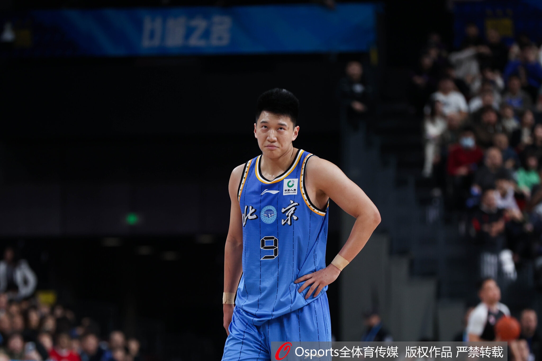 京媒：雷蒙今晚复出 许利民透露其尚未100%恢复但请战欲望强烈