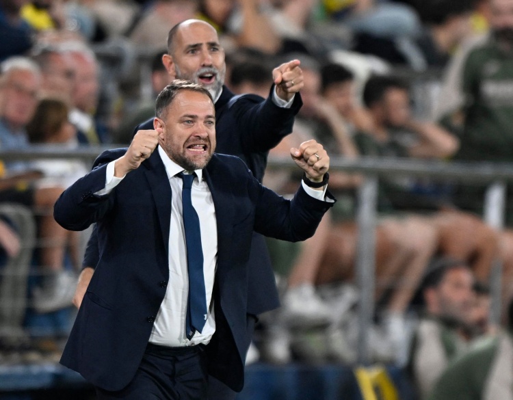 [热刺]仅执教44天！图多尔甚至没等来助教亚沃里契奇，后者仍在等待签证(图1)