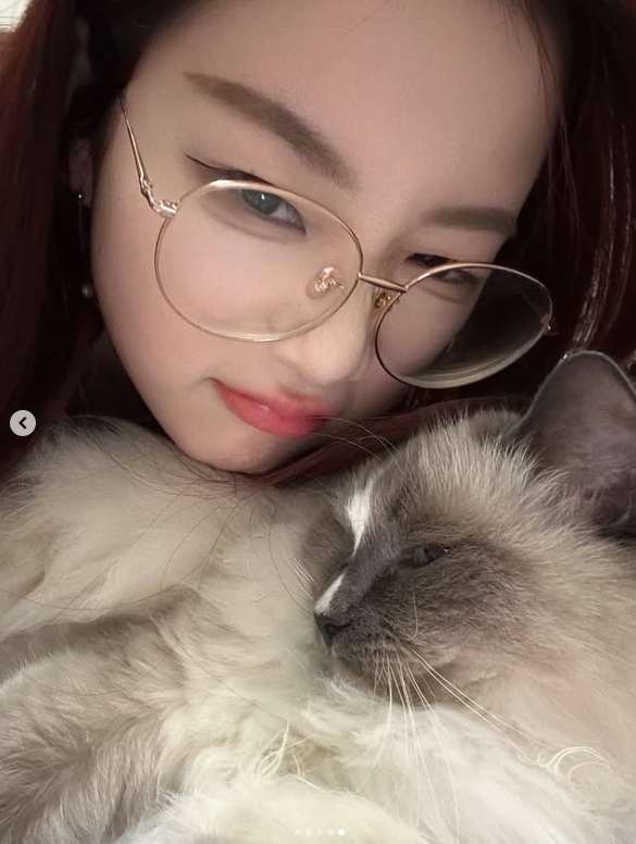 解说Kitty晒照：3月的解说返图