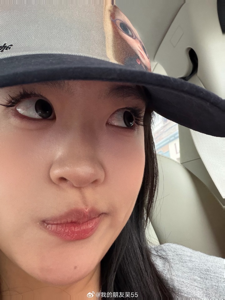 JackeyLove女友五五更博晒照:上海日记