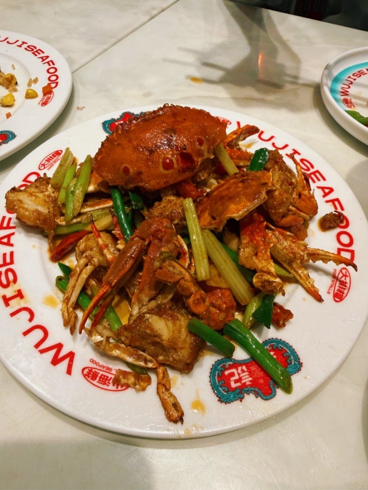 对自己差点把！iG发布日常饮食全是海鲜：五大只依旧没有亏待自己