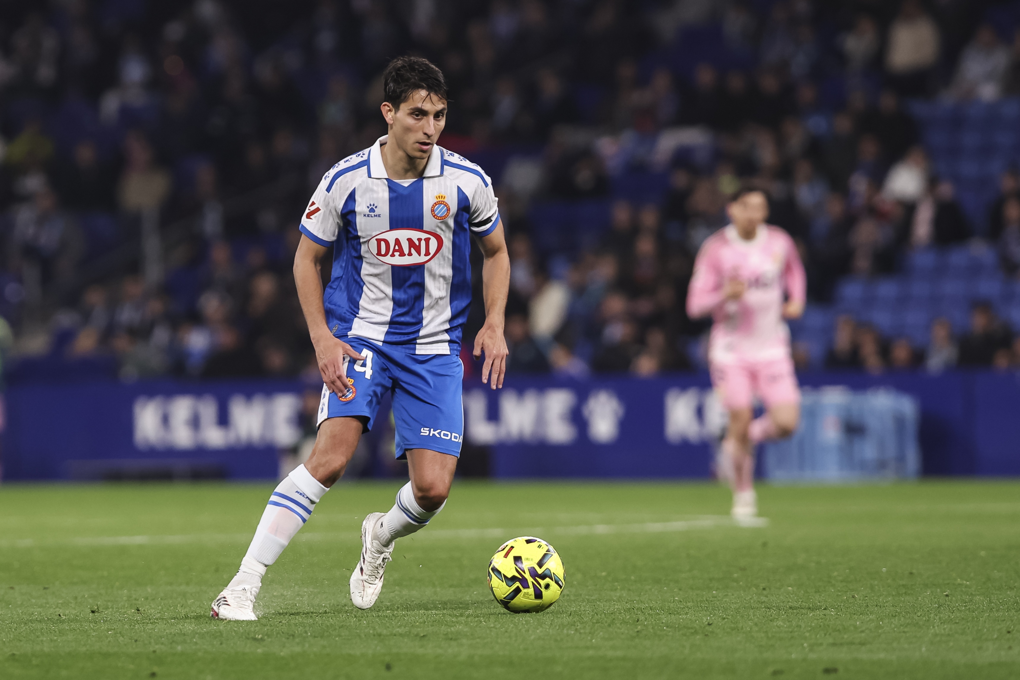 【精彩资讯】西班牙人中场:现在是对阵巴萨最佳时机,梦想在诺坎普打进制胜球(图1) 【精彩资讯】西班牙人中场:现在是对阵巴萨最佳时机,梦想在诺坎普打进制胜球(图1)