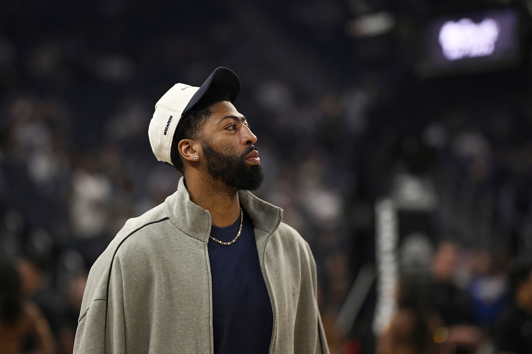 [值得一看]浓眉谈做整蛊节目：球员的生涯太短 要提前推动篮球外的人生篇章(图1)