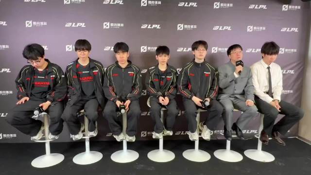 JDG教练总结：今天主要是在因为下路在进入劣势！将整理一下BP优先级