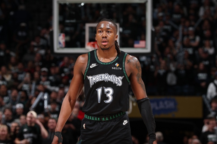  杀穿掘金防线！道苏姆近两战32中23狂轰68分10助 火箭球迷馋哭了