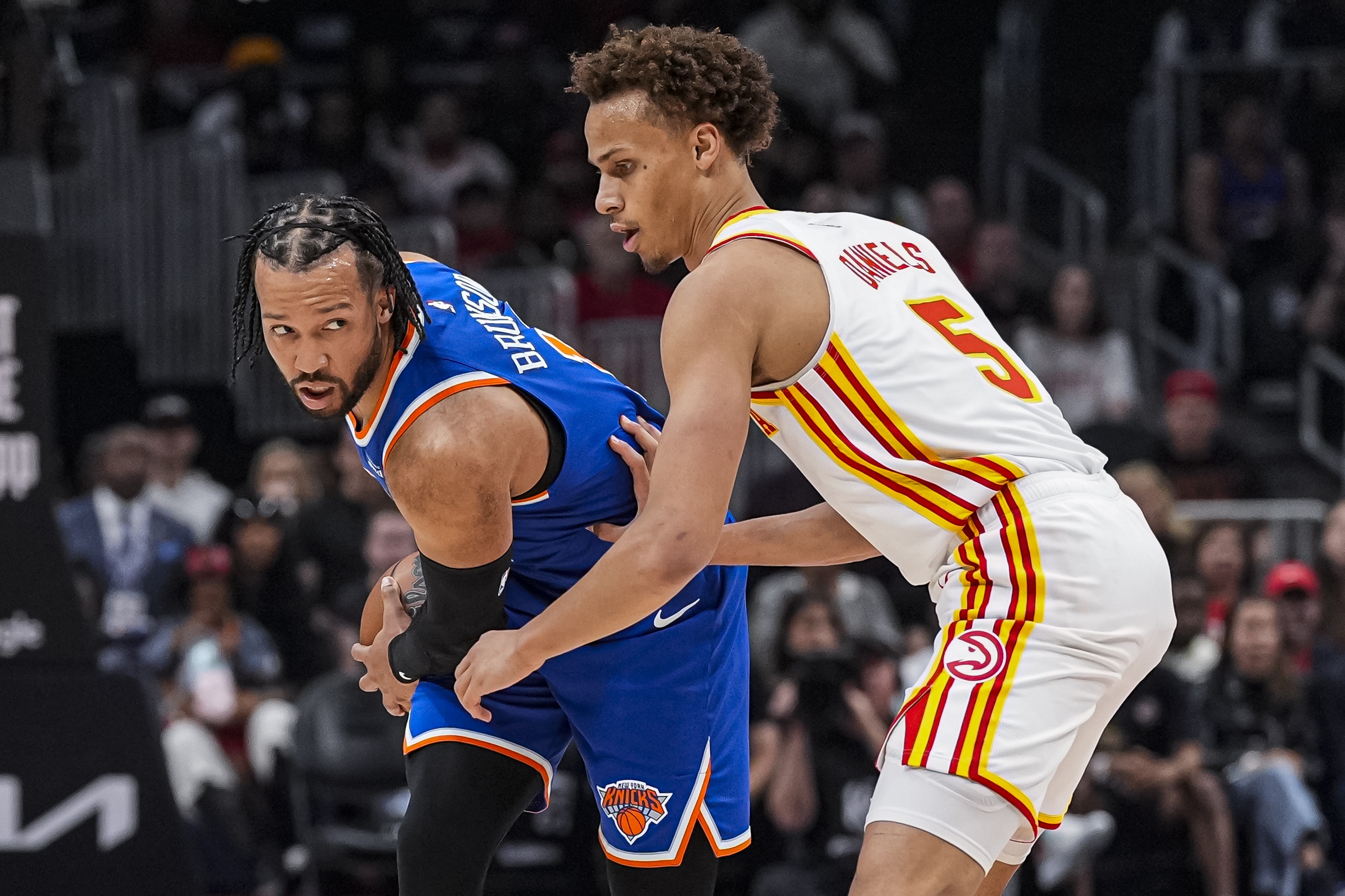  布伦森：等退役后回望过往 远征球迷的狂热模样会让我永远铭记