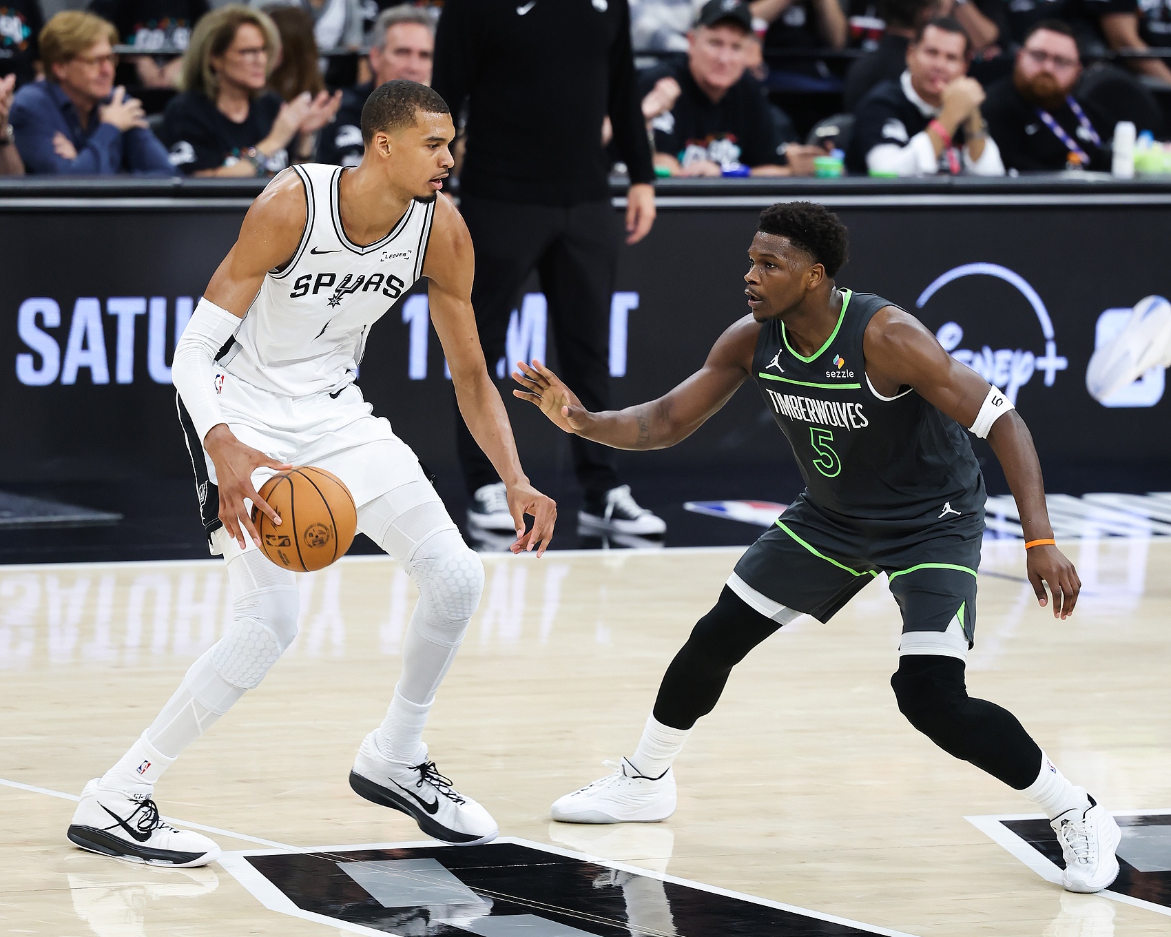 NBA彩经：夺回主场优势 马刺客场擒下森林狼