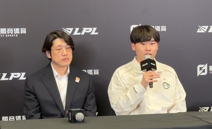 Wei：今天个人失误比较多，在一些进攻和防守回合用的不是很好