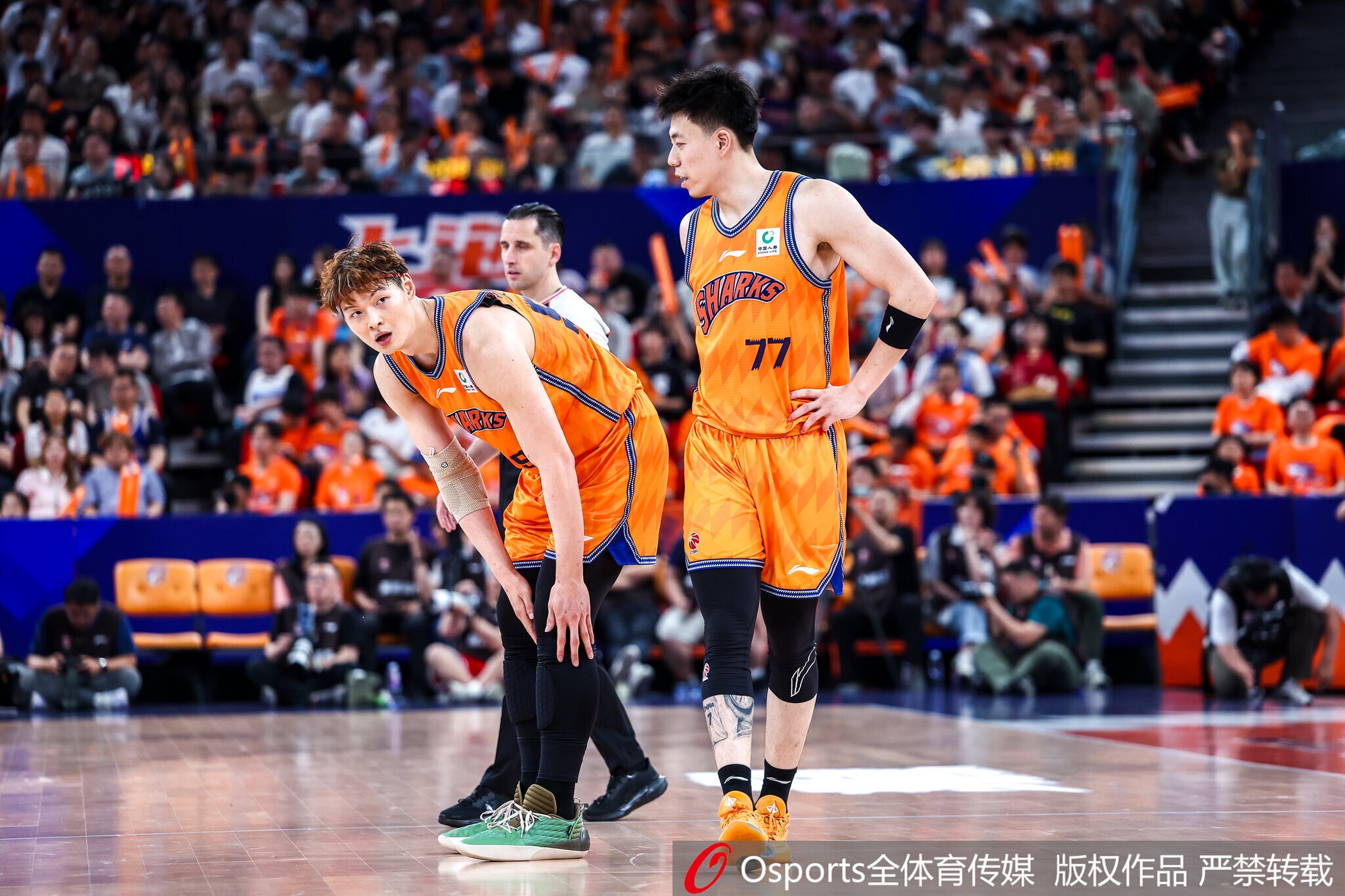 媒体人：上海防不住布朗就别纠结了 把进攻打好 广厦就没有机会