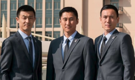北青：马宁傅明周飞世界杯前将接受体能测试，通过才获执法资格