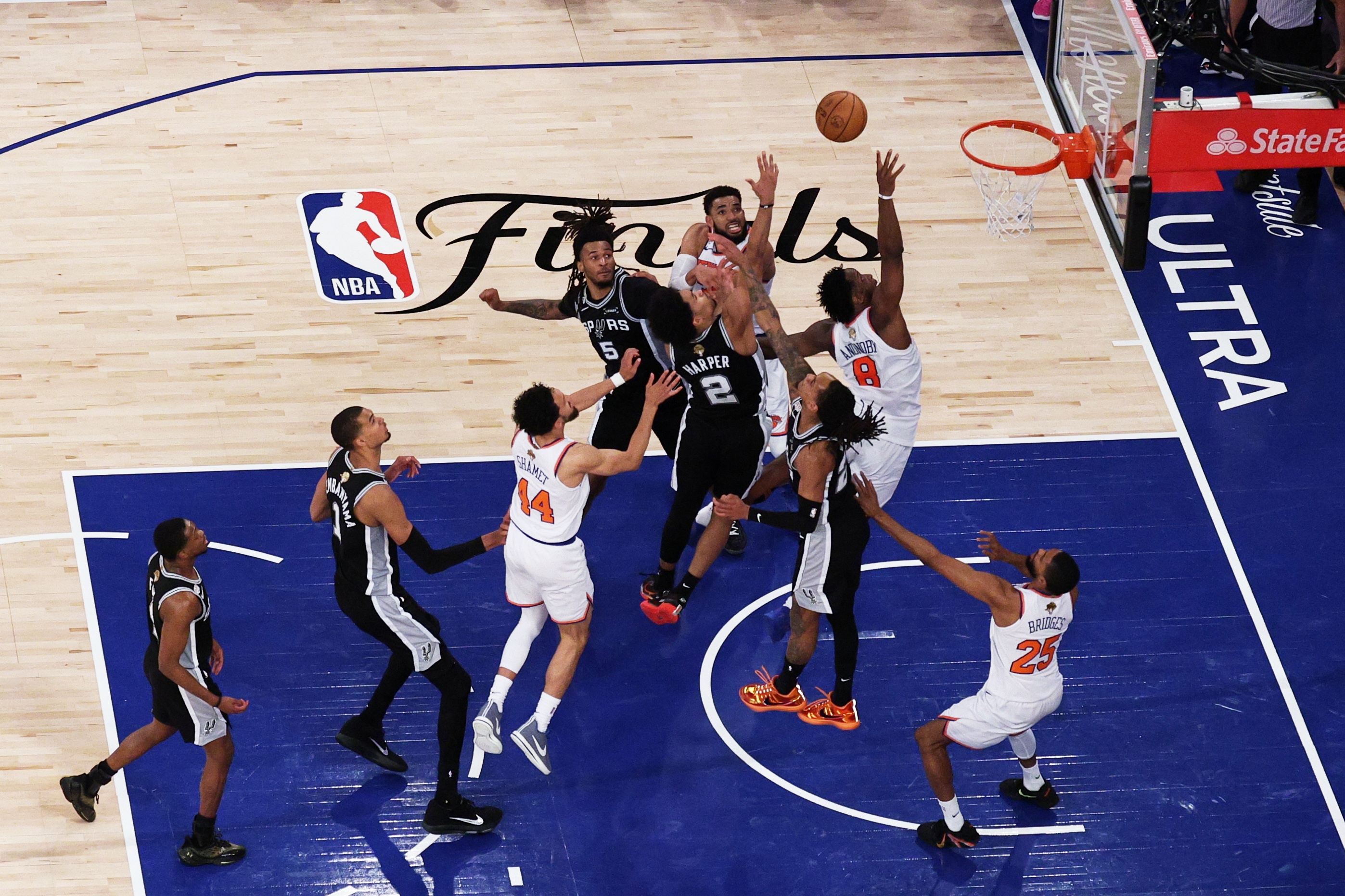 魔术师：OG的补篮不仅限于NBA 更是整个体育史上最伟大时刻之一