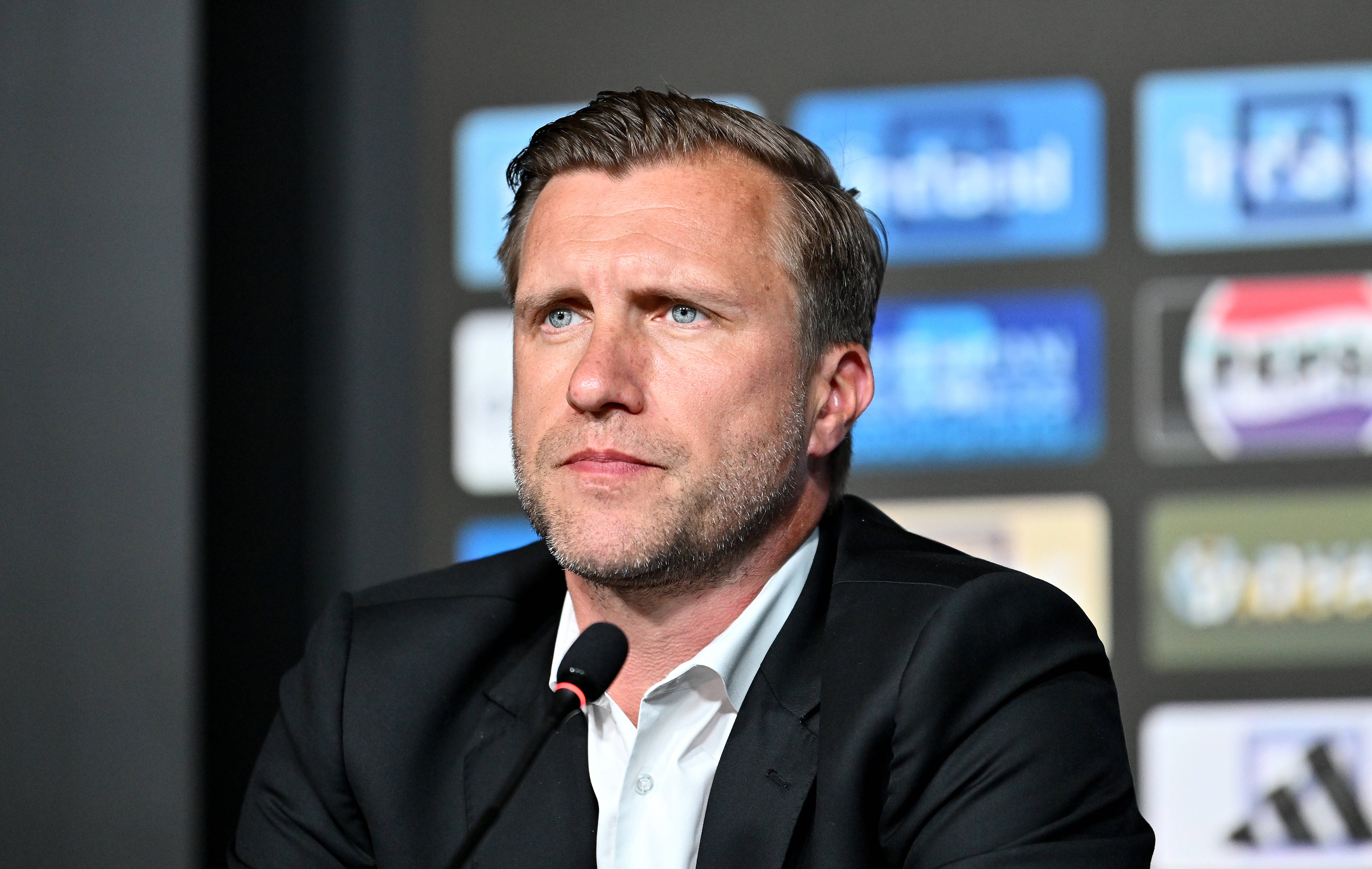 罗马诺：AC米兰接近敲定法兰克福体育CEO克勒舍和体育总监哈东