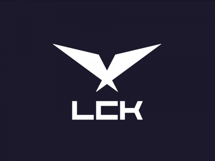 【万博电竞】德杯国际赛首日 LCK 三战全胜,BFX、KT、BRO 全部拿下对手