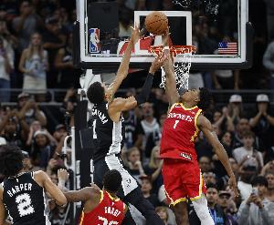 追梦：阿门有每年入选一防实力 封盖文班让我想起NBA历史经典盖帽