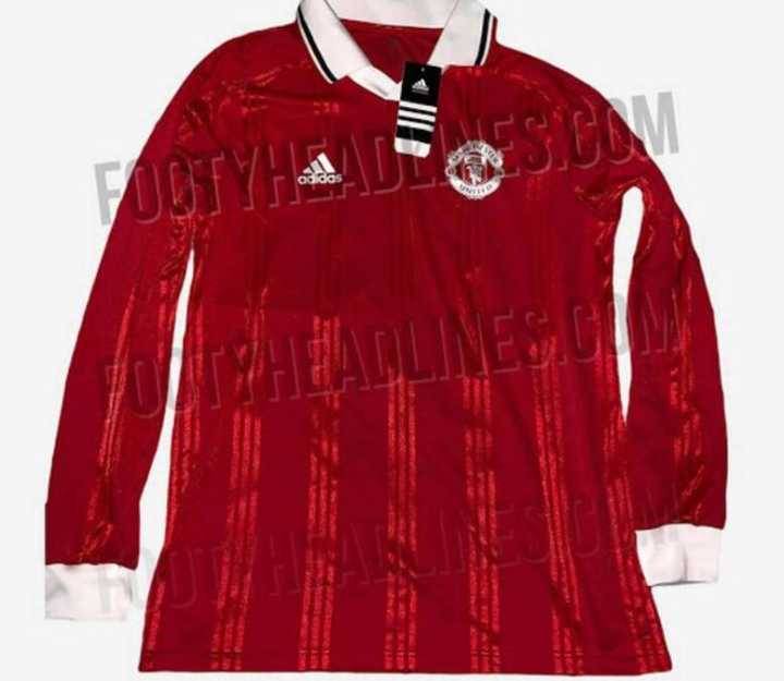 又见长袖,曼联复古球衣谍照曝光