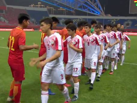 华山杯-姚致宇昏厥离场幸无大碍 U16国足0-0屈