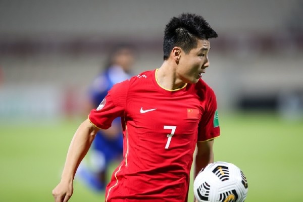 国足晋级12强赛的头号功臣:8场造11球的武磊,坚持留洋做得对!