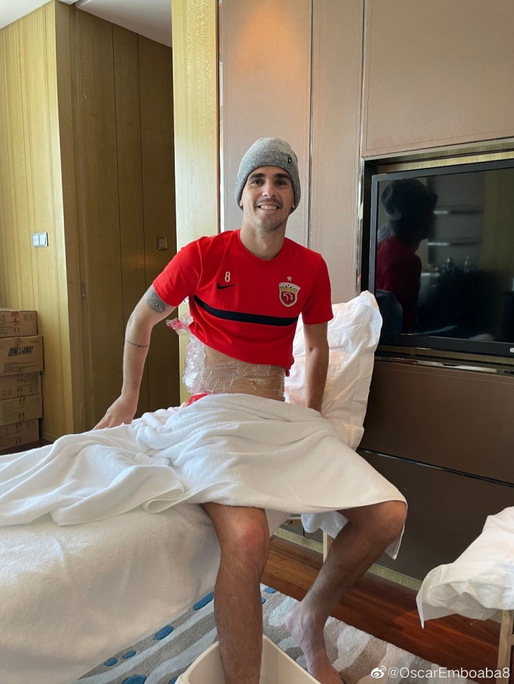 奥斯卡晒照:练完后的每日酸爽时间,等不及想快快复出