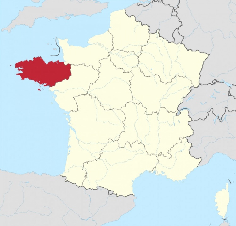 足球地理学堂法国：切赫、门迪从法国的小不列颠跳往大不列颠