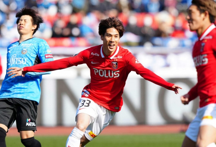 Fc 東京 歴代 ユニフォーム