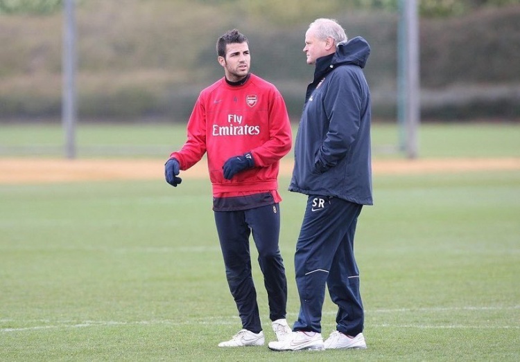 前阿森纳首席球探罗利去世,没有他枪手就不会拥有小法和范佩西