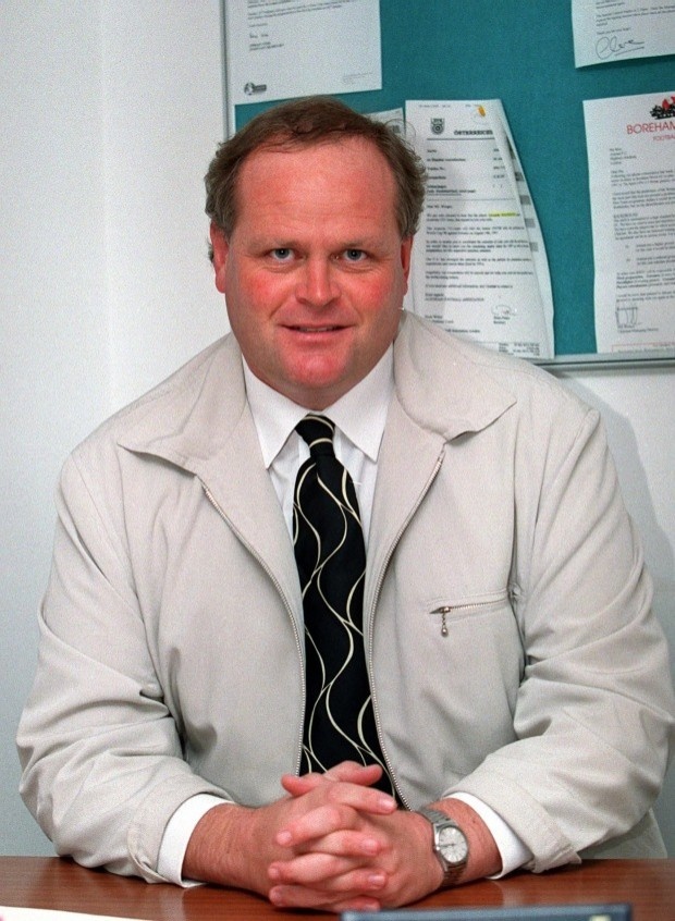 前阿森纳首席球探罗利去世,没有他枪手就不会拥有小法和范佩西