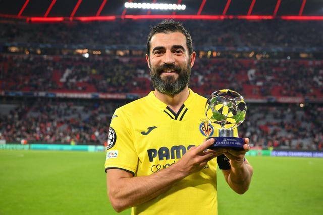 皇马旧臣阿尔比奥尔:荣耀满载的无名英雄,欧冠却是最大遗憾