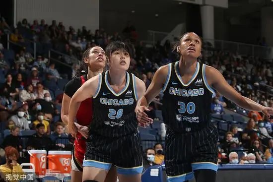 韩旭&李月汝：中国篮球新一代移动长城？