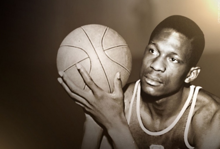 【后厂村体工队】比尔-拉塞尔：承君此诺，至死方休