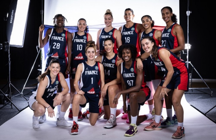 FIBA官方公布女篮世界杯法国队的12人大名单：玛琳-约翰内斯领衔