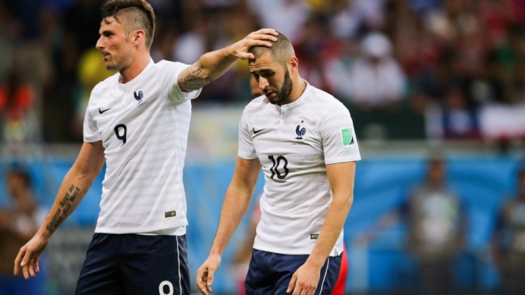 中场孱弱，不带边卫，法国的世界杯大名单只为安抚姆巴佩？