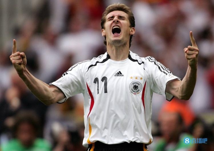 首秀进球！“新克洛泽”能否力助德国战车在世界杯实现救赎？