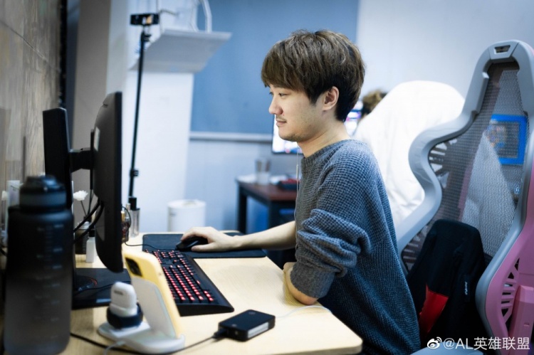 AL训练赛返图：目前身体已恢复健康，全力备战中！