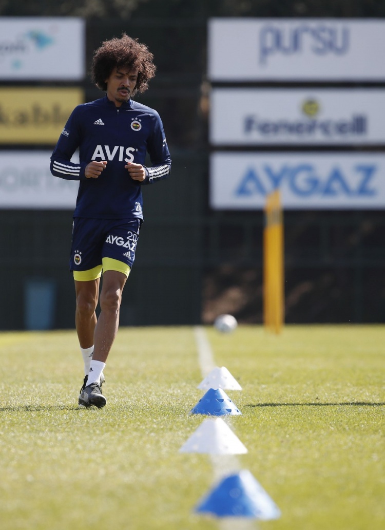 梅罗生涯最后的对决？利雅得明星队的首发阵容，能有多豪华？