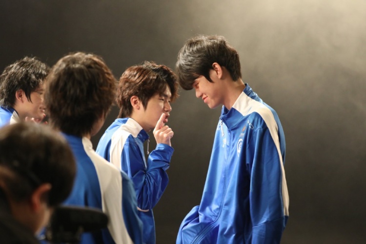 eStarPro晒总决赛主宣拍摄返图：漫天星光 只为照你前行