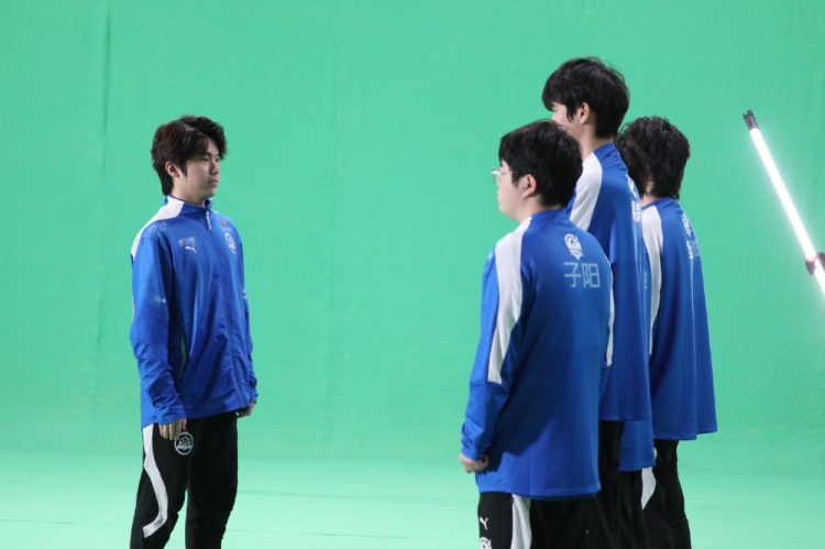 eStarPro晒总决赛主宣拍摄返图：漫天星光 只为照你前行