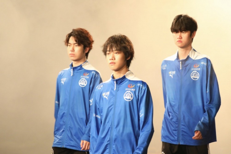 eStarPro晒总决赛主宣拍摄返图：漫天星光 只为照你前行