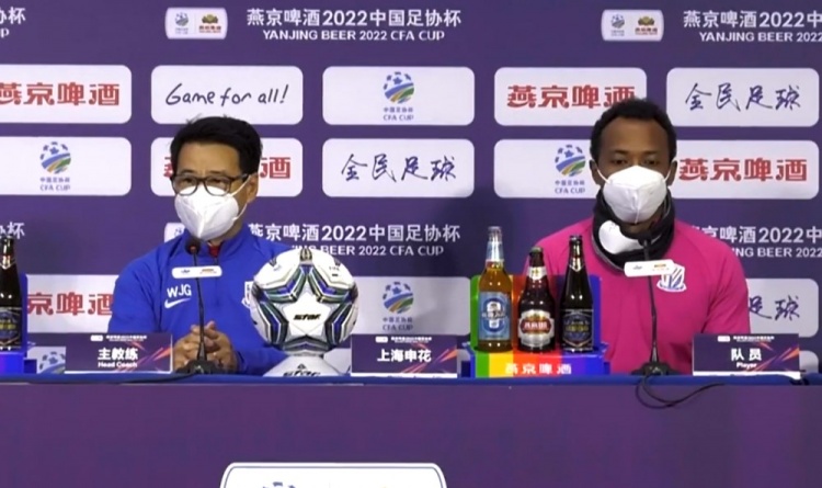 吴金贵：我们又有球员发烧明天比赛很困难，全力以赴少输球
