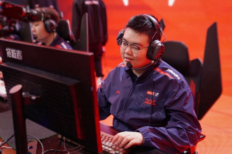 JDG赛前返图:认真做好每一个细节,相信你们!打出自己!