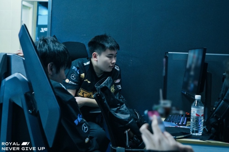 RNG赛前返图：齐心协力 戮力同心！