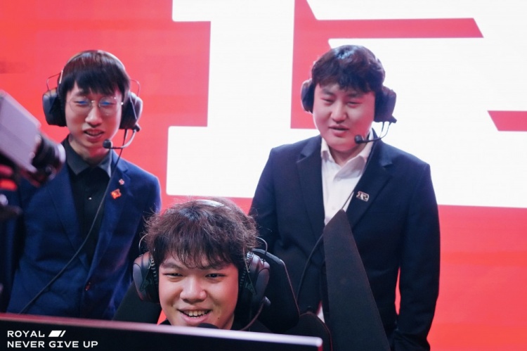 RNG赛前返图：齐心协力 戮力同心！