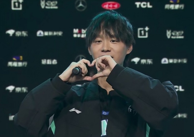 TT赛后更博：感谢今天从各地赶来为我们加油助威的粉丝