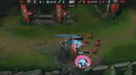 ?ruler女警天肥发育枪枪致命 JDG完美运营先下一城