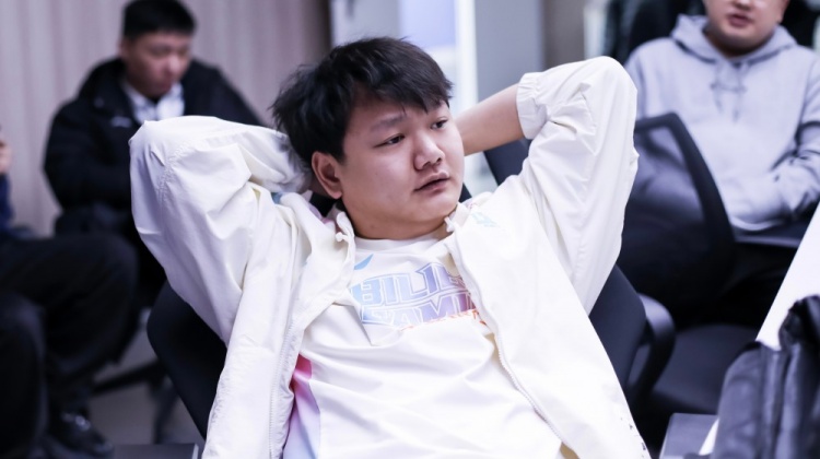 BLG赛后返图:留存失败的记忆,然后向前出发