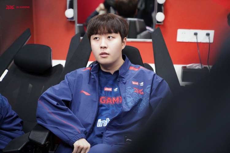 JDG赛前返图:丢掉压力,用心做好每个细节