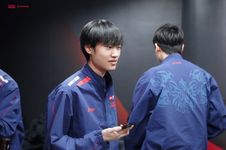 JDG赛前返图:丢掉压力,用心做好每个细节