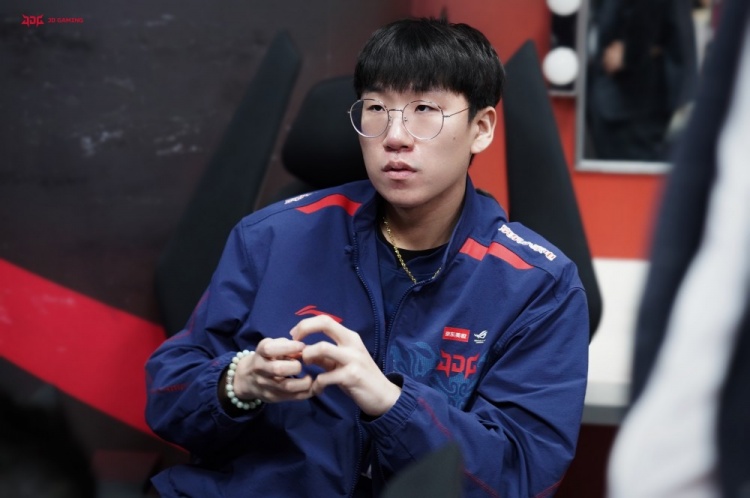 JDG赛前返图:丢掉压力,用心做好每个细节