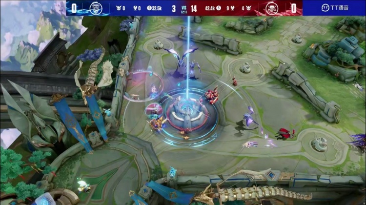 ?Fly夏侯一拍三奠定胜利基础!狼队轻松拿下首局胜利